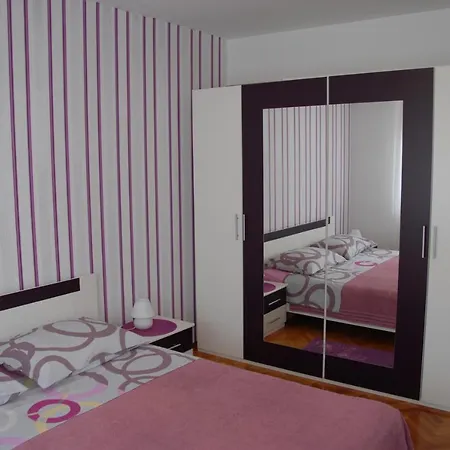 Bozic Διαμέρισμα *